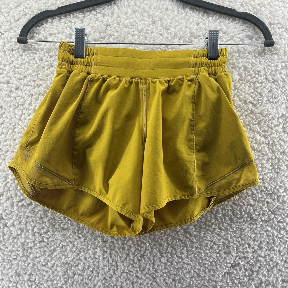 Lululemon Hotty-Hot Pants Shorts 4-inch Size 4 Mustard Yellow Athletic Running